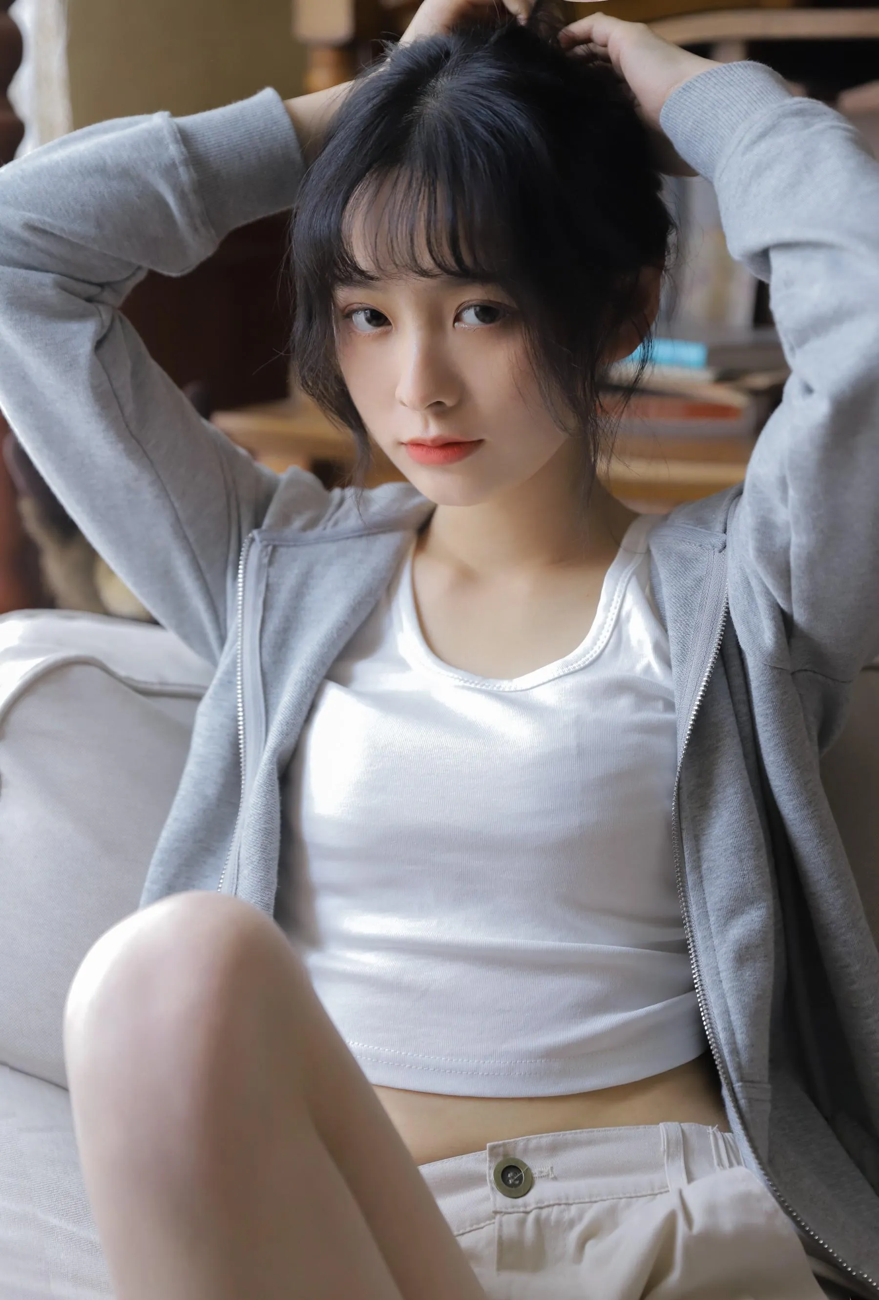 [YITUYU艺图语]2022.08.01 灰色轨迹 -春夏_ [23P]插图8
